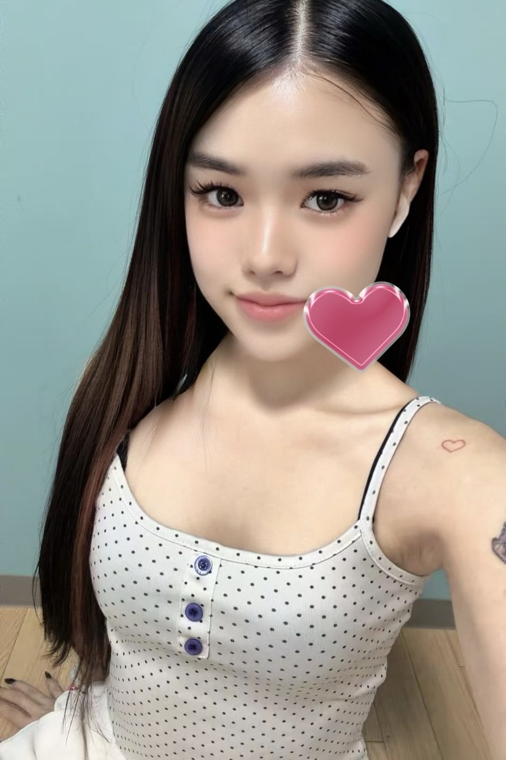 にゅ